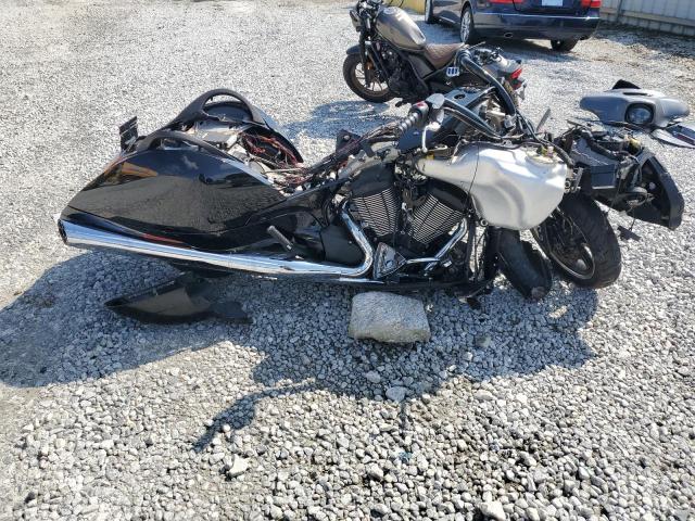 2011 VICTORY MOTORCYCLES VISION 8-B 5VPSA36NXB3006868