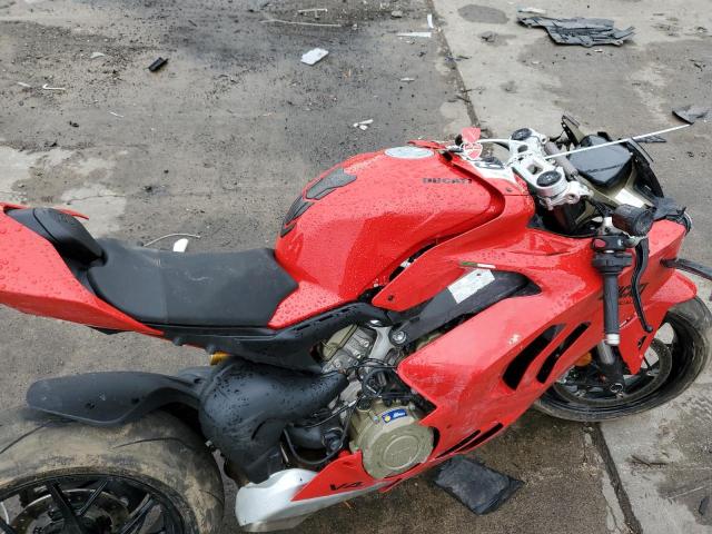 2022 DUCATI PANIGALE V ZDMDAGWW0NB000437