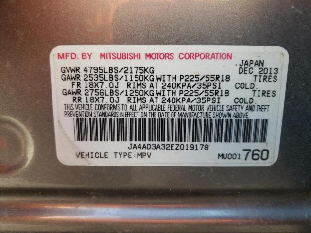 JA4AD3A32EZ019178 Mitsubishi Outlander Se