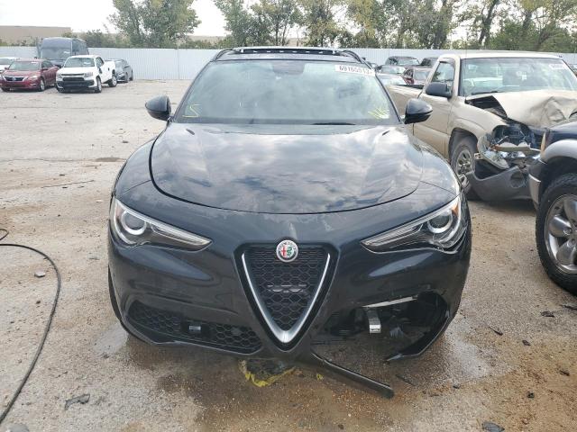 ZASPAKBN1K7C43298 Alfa Romeo Stelvio TI 5