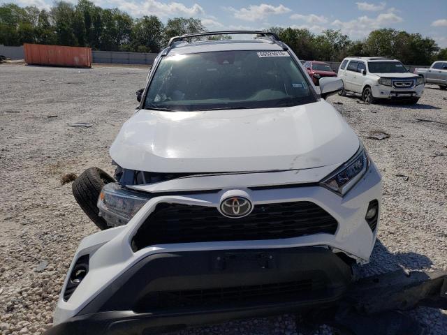 2T3W1RFV0KW007026 Toyota RAV4 XLE  5