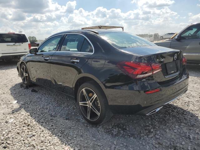WDD3G4EB5KW033947 Mercedes-Benz A 220