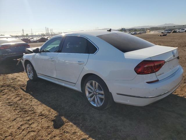 2016 VOLKSWAGEN PASSAT SEL - 1VWCM7A30GC069179