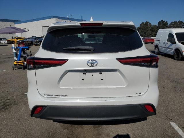 VIN 5TDHZRAH3NS551044 2022 Toyota Highlander, Xle no.6