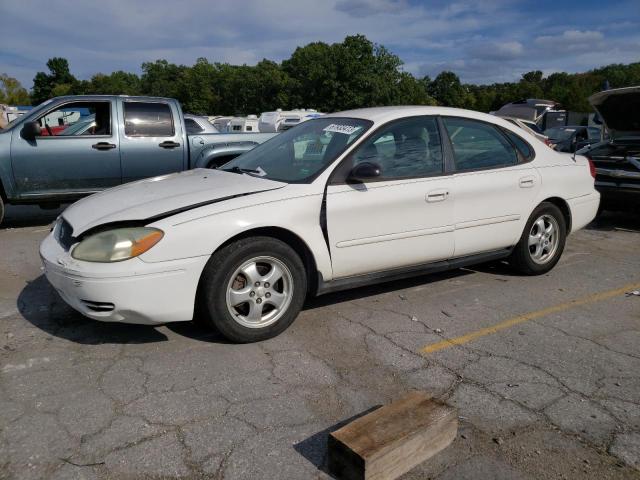 2004 Ford Taurus SE