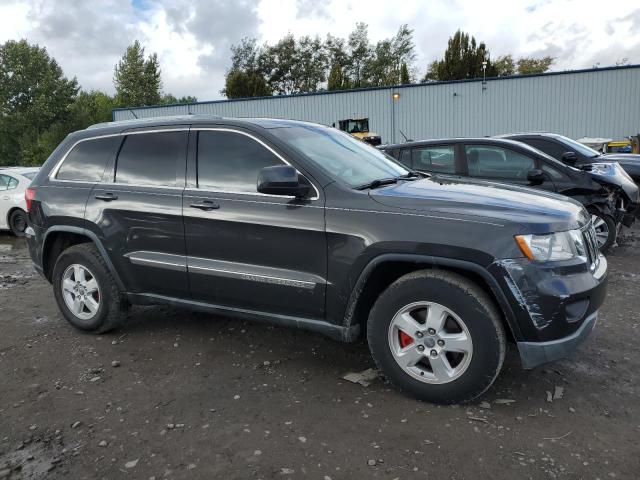 Image 4 of 2011 Jeep Grand Cherokee salvage vehicle - Lot #69802733 at Copart