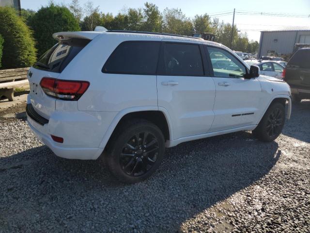 1C4RJFAG3JC245720 Jeep Grand Cherokee Laredo