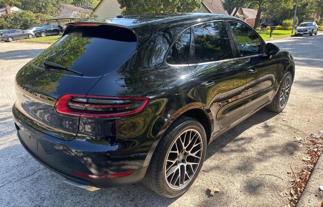 VIN WP1AA2A5XJLB03108 2018 Porsche Macan no.4