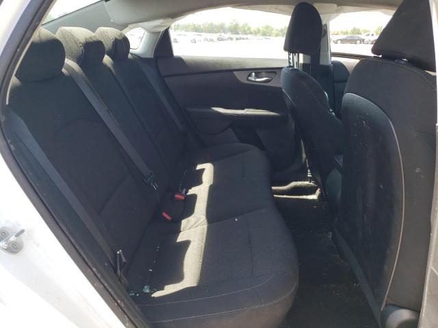 3KPF24AD1ME350800 KIA FORTE FE