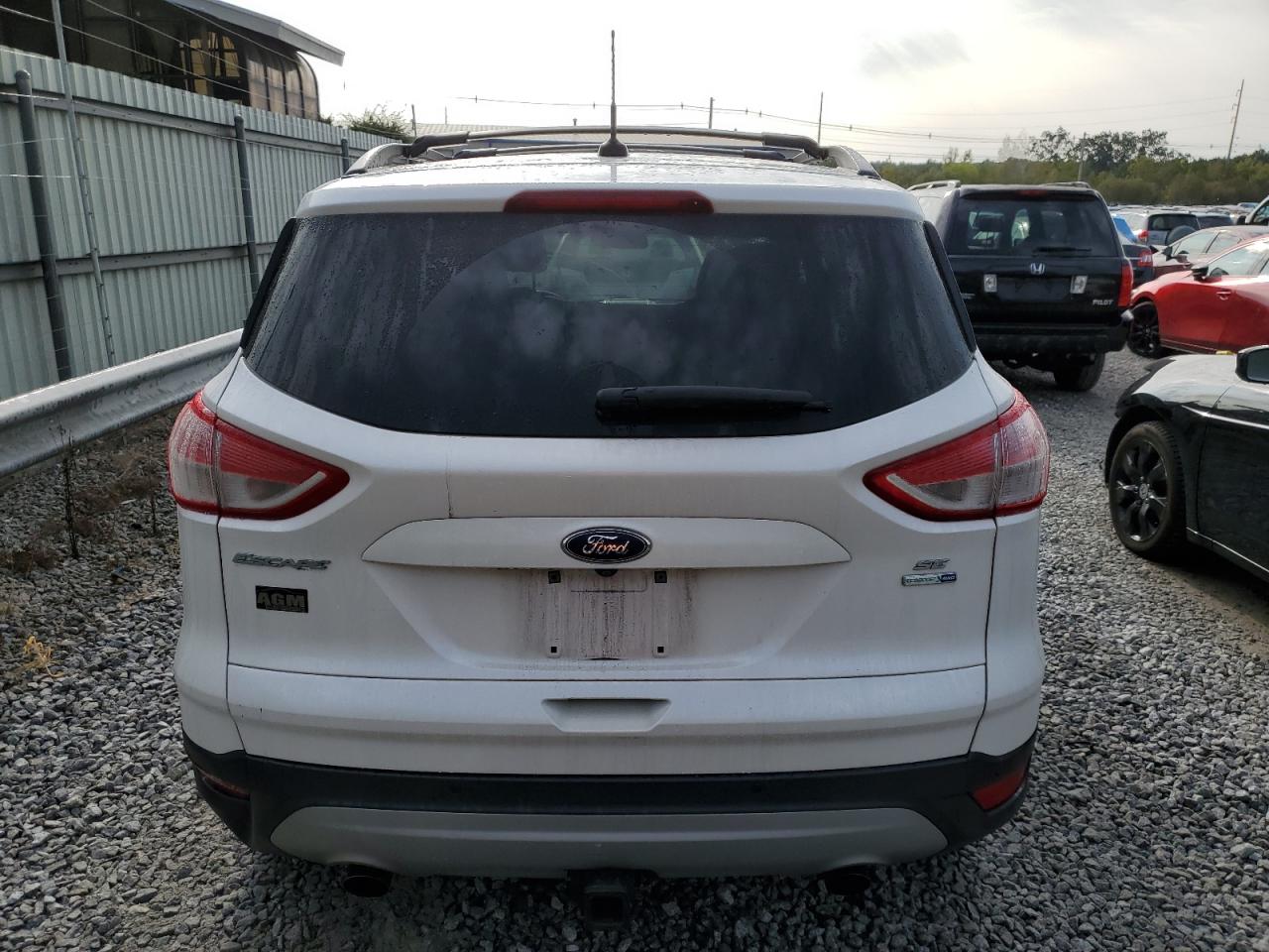 1FMCU9G91GUC03262 FORD ESCAPE 2016