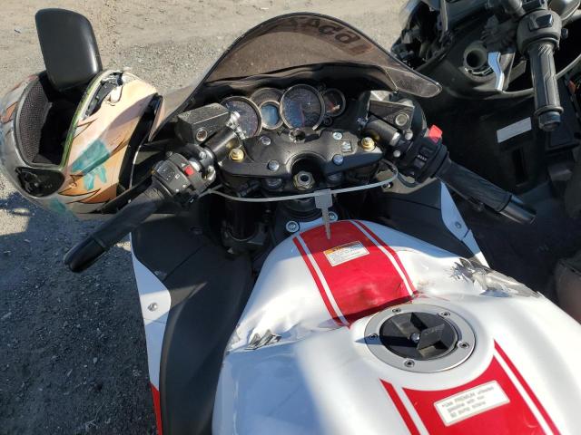 2018 SUZUKI GSX1300 RA JS1GX72B1J2101100