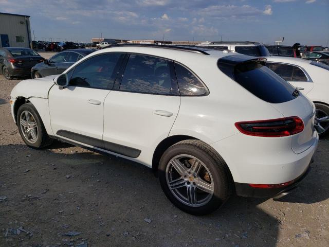 VIN WP1AA2A5XJLB15176 2018 Porsche Macan no.2