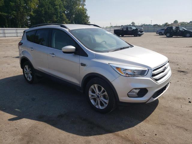 1FMCU0GD4JUC44640 Ford ESCAPE SE