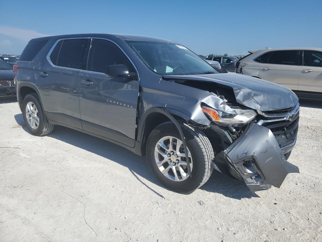 1GNERFKW0KJ131577 CHEVROLET TRAVERSE 2019