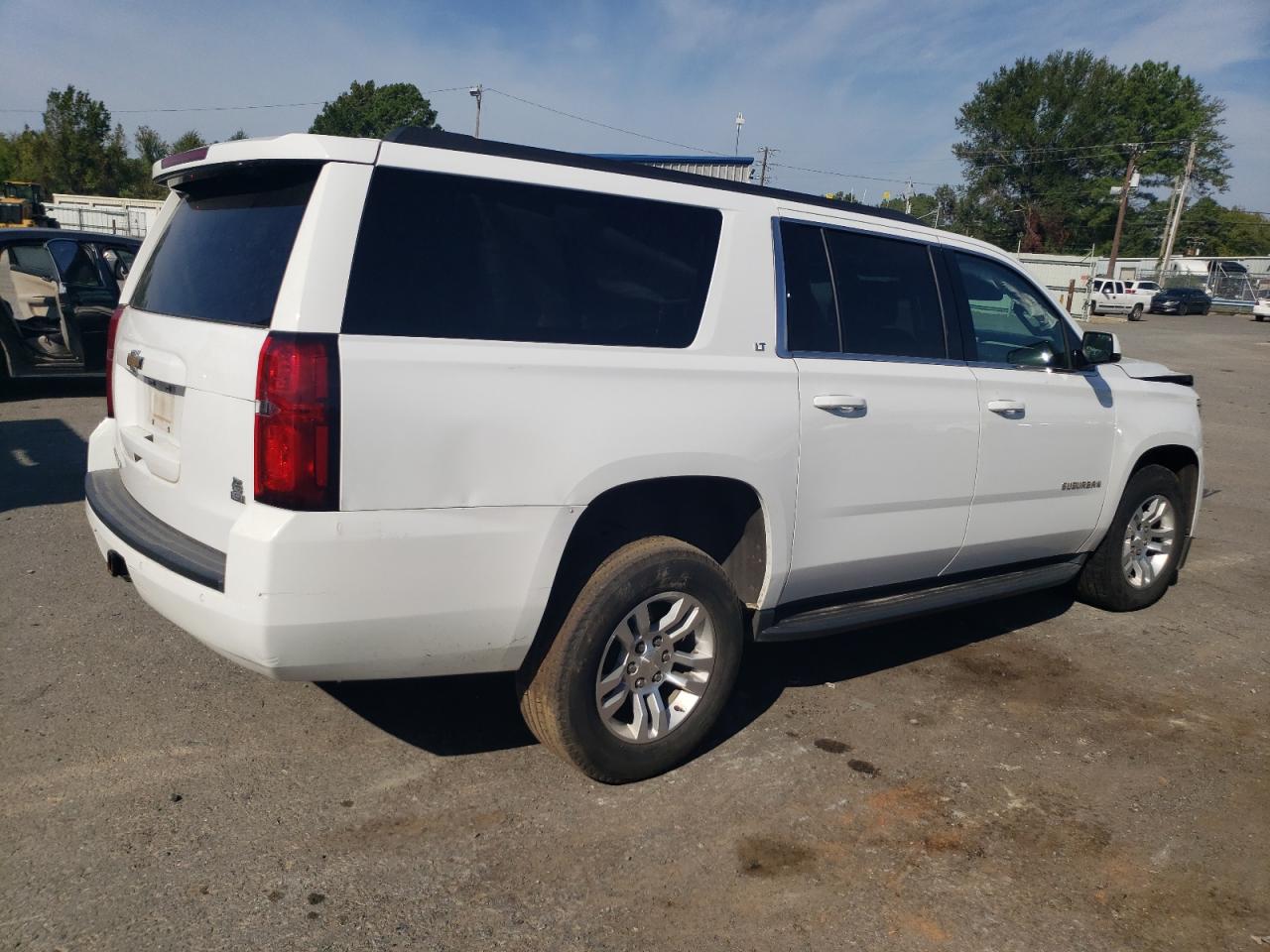 1GNSCHKCXKR127429 CHEVROLET SUBURBAN 2019