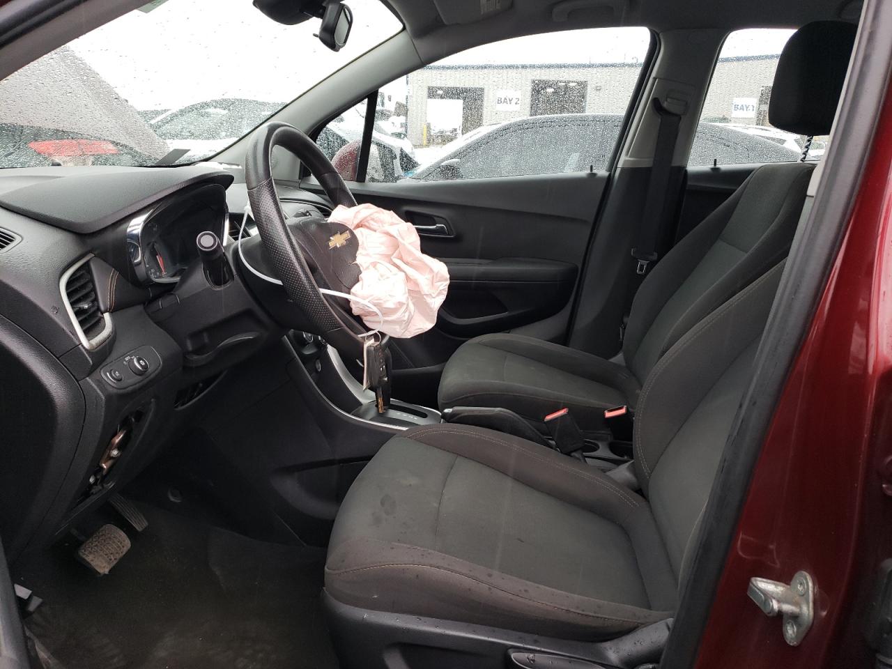3GNCJKSB9HL170853 CHEVROLET TRAX 2017