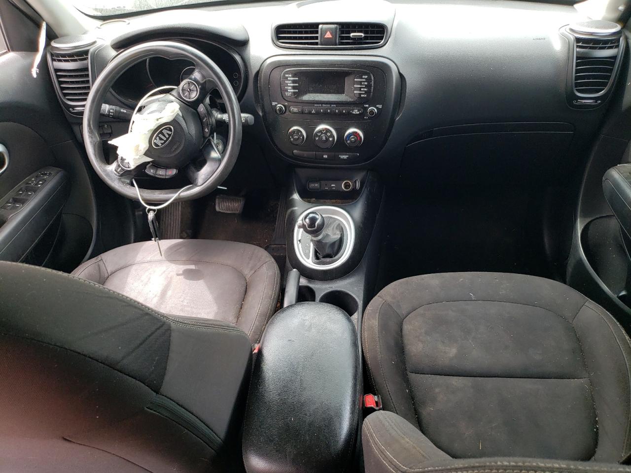 KNDJN2A25G7299925 KIA SOUL 2016