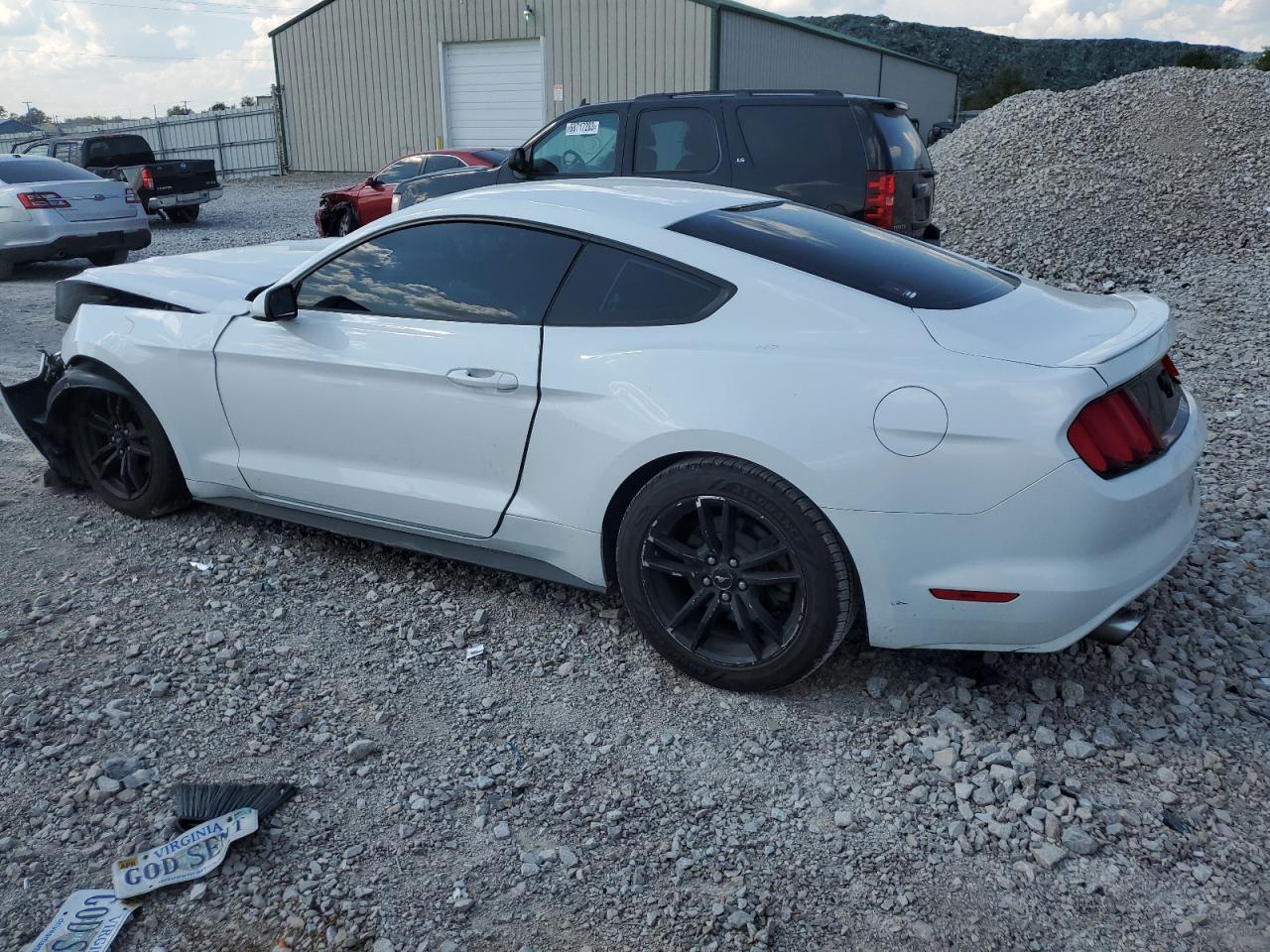 2017 Ford Mustang vin: 1FA6P8TH2H5221223