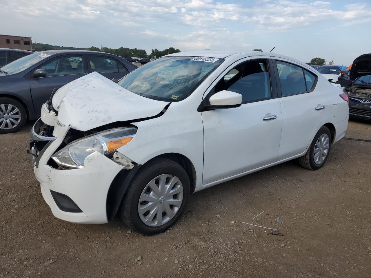 3N1CN7AP2GL852966 2016 Nissan Versa S