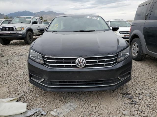  VOLKSWAGEN PASSAT 2019 Черный
