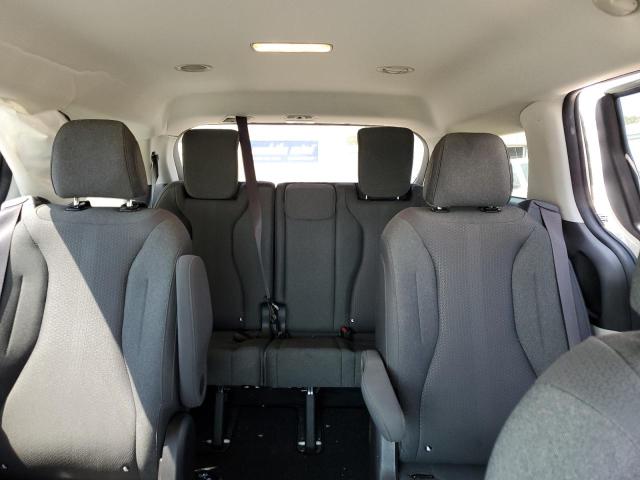 KNDNB4H3XN6131429 KIA Carnival Lx