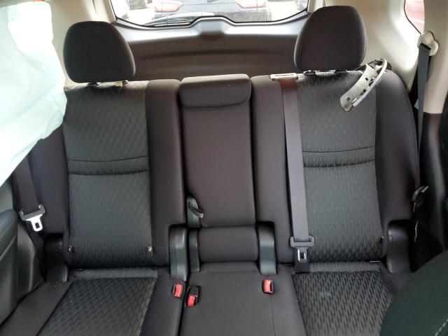 JN8AT2MV4LW115333 Nissan ROGUE S