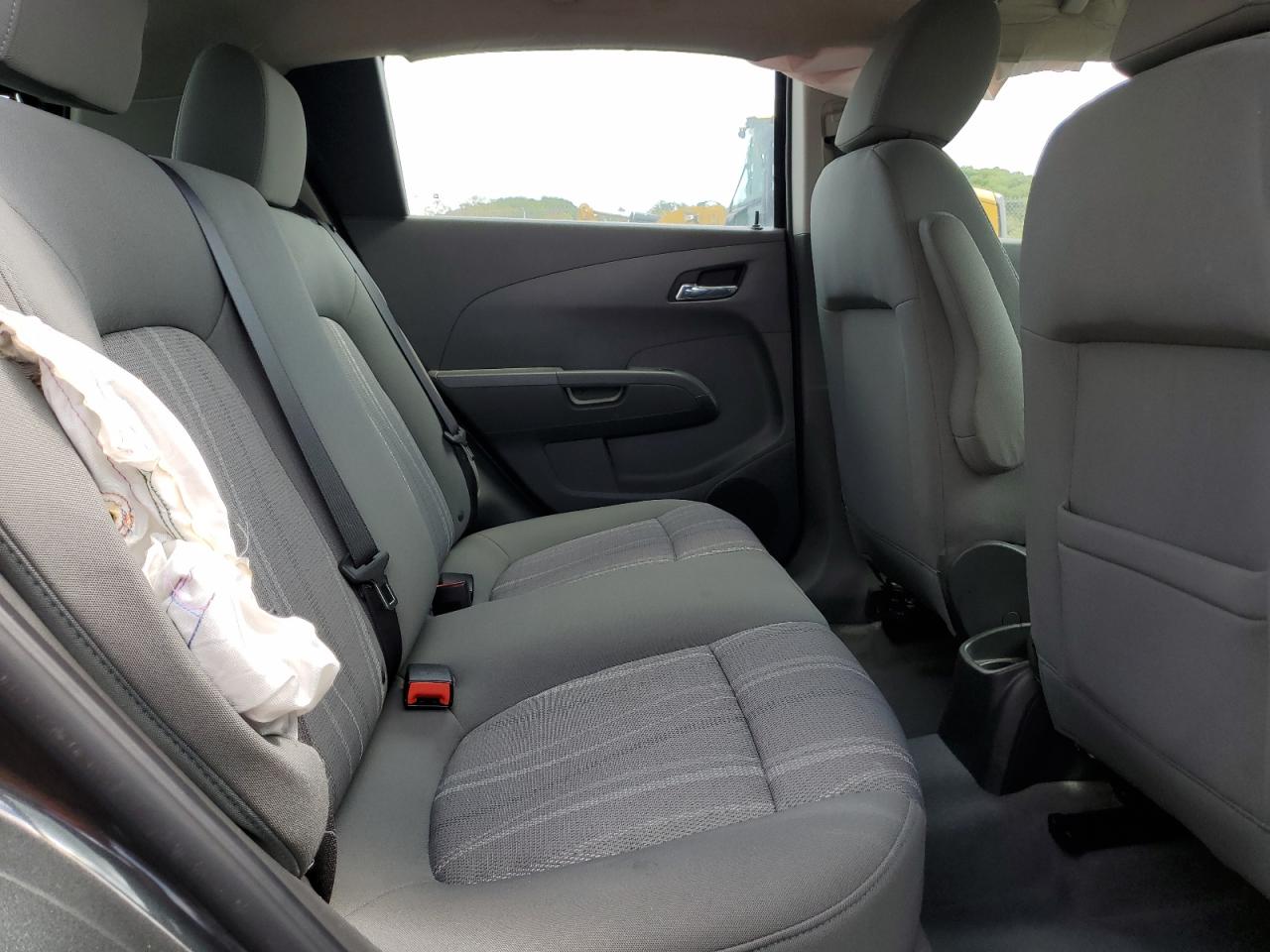 1G1JC6SGXG4123888 CHEVROLET SONIC 2016