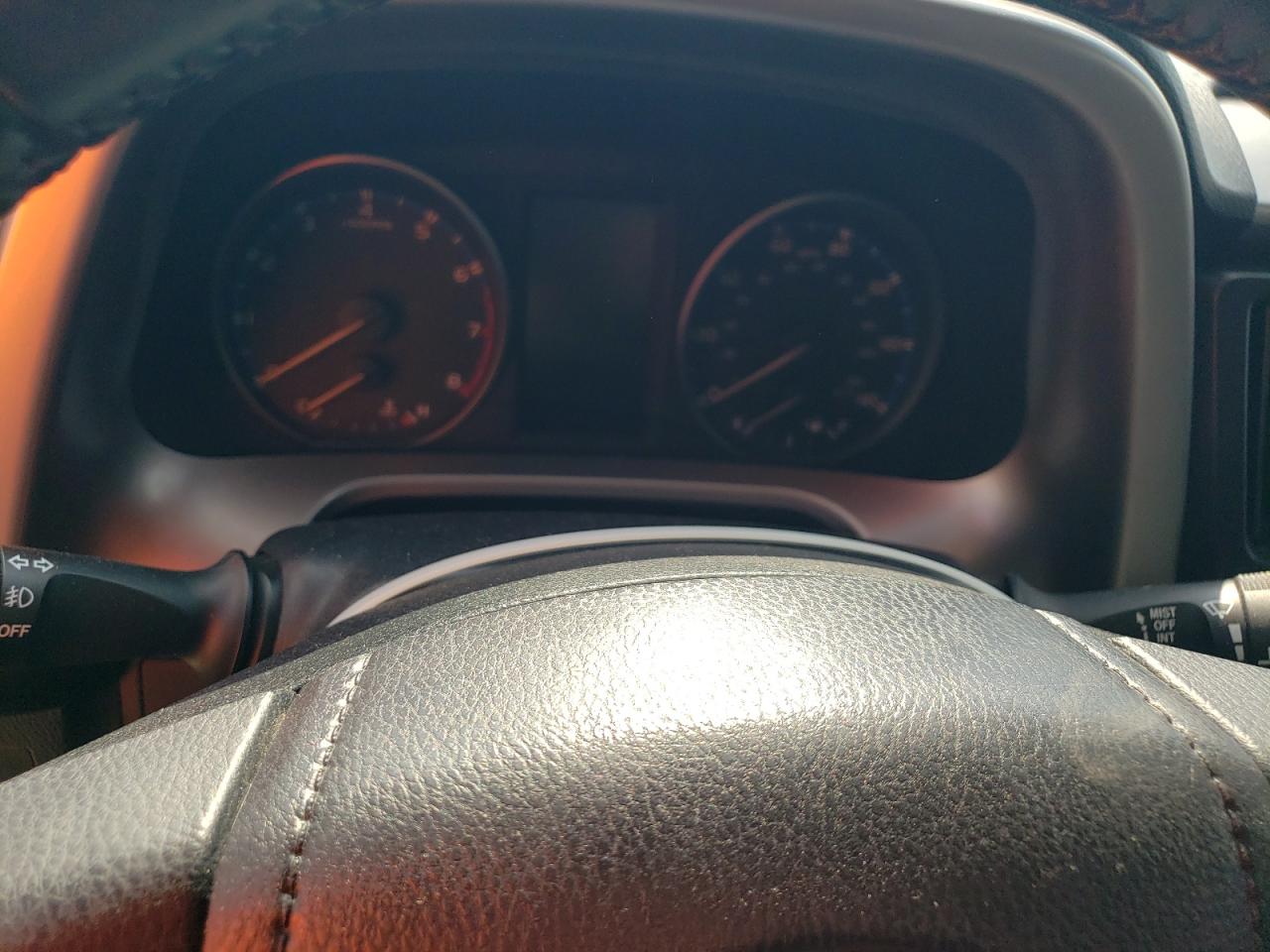 JTMWFREV1JJ208854 TOYOTA RAV4 2018