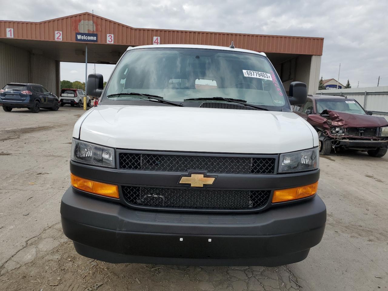 1GAZGNF73N1149405 Chevrolet Express G3 5