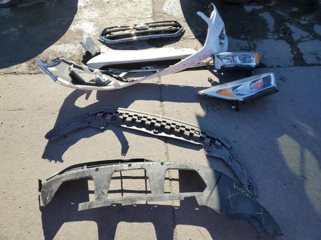 1FMCU0G90JUC64945 Ford ESCAPE SE