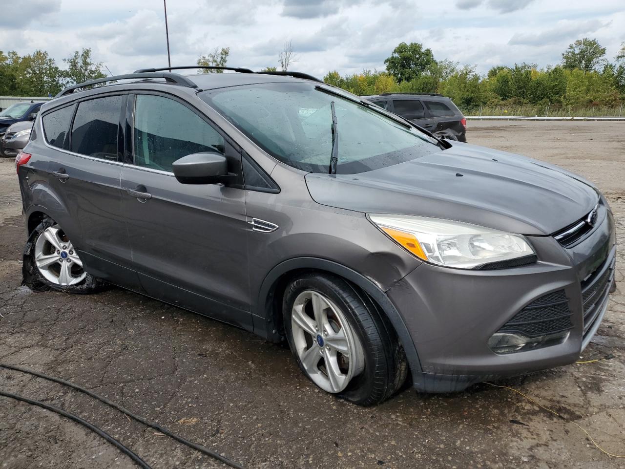 1FMCU0GXXDUD27648 2013 Ford Escape Se