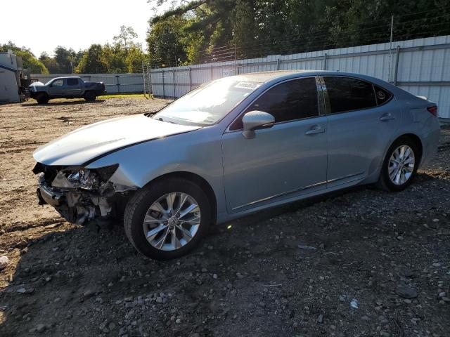 2013 Lexus ES 300h 