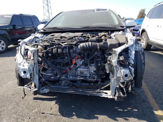 VIN 4T1C31AK0NU593588 2022 Toyota Camry, LE no.5