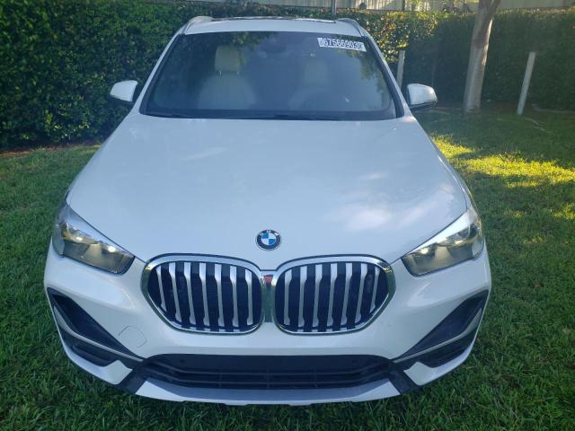 WBXJG7C02N5V09766 BMW X1 SDRIVE2 5