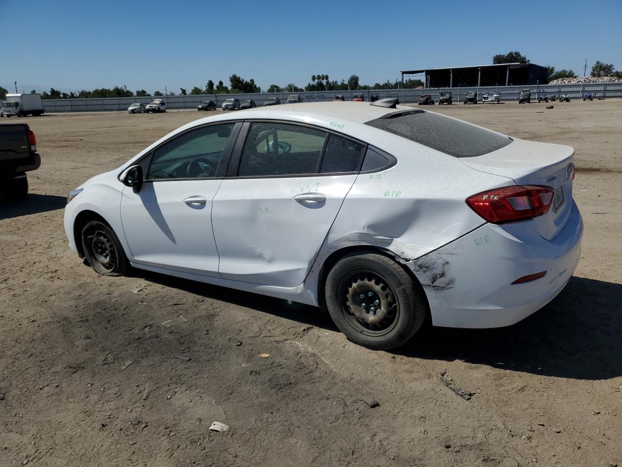 1G1BC5SMXJ7172843 CHEVROLET CRUZE 2018