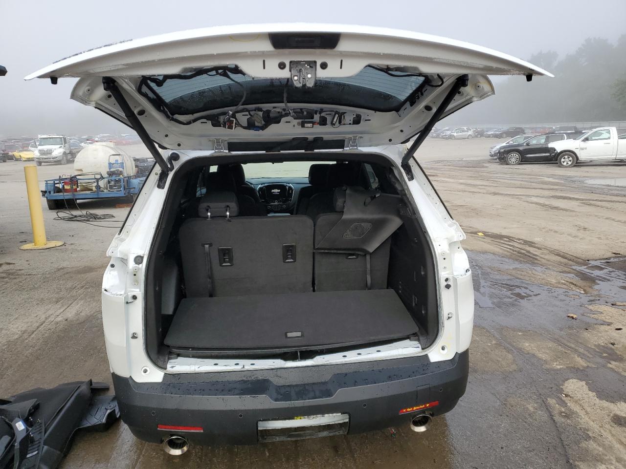1GNERGKW0NJ120640 CHEVROLET TRAVERSE 2022