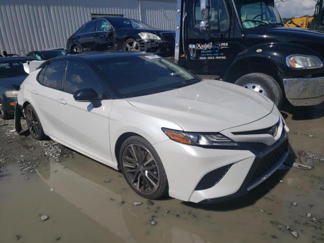 4T1B61HK1JU084645 | 2018 TOYOTA CAMRY XSE