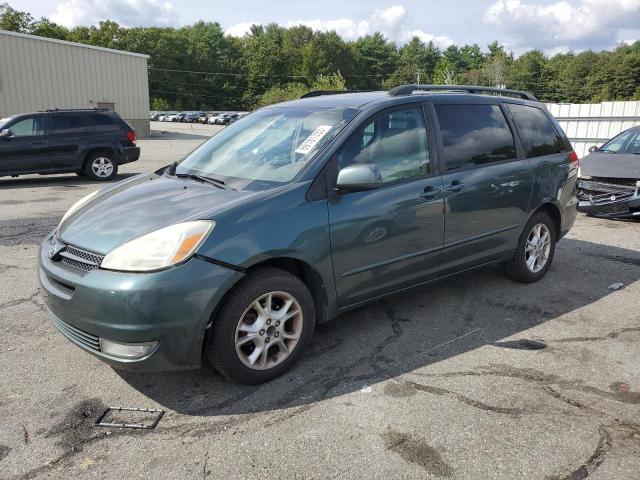 2004 Toyota Sienna XLE