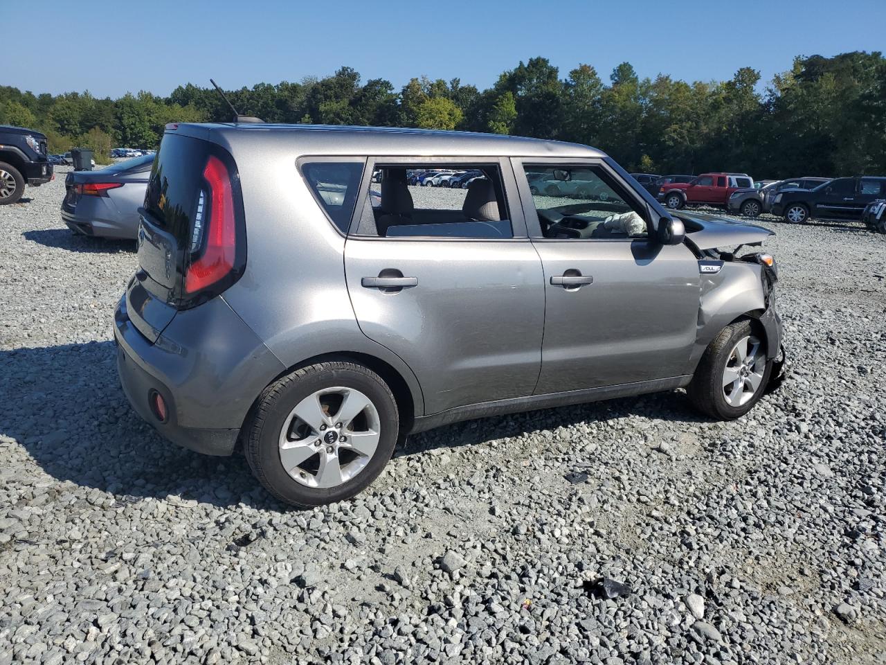 KNDJN2A26K7025643 2019 Kia Soul