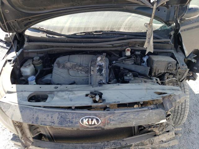 KNDMB5C17F6049246 KIA SEDONA LX