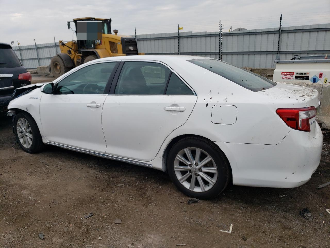 4T1BD1FK8EU105246 2014 Toyota Camry Hybrid