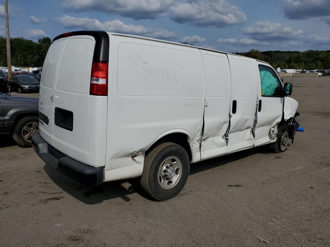 1GCZGGFG0L1177663 Chevrolet Express G3 3