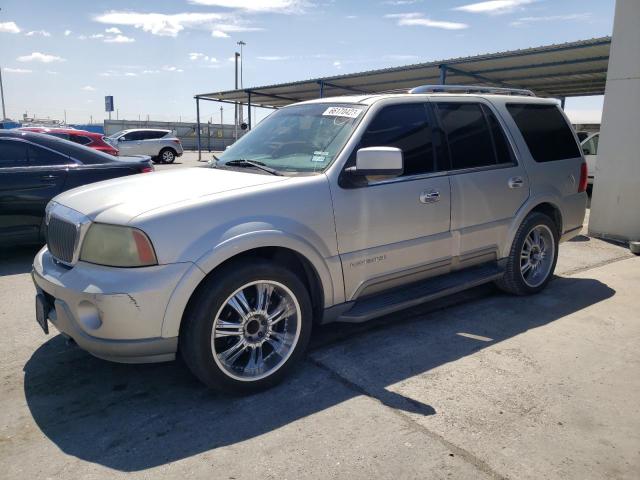 2003 Lincoln Navigator 