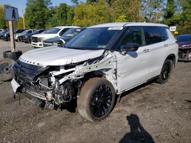 2023 Mitsubishi Outlander SE