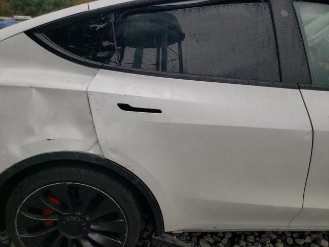 7SAYGDEF3NF312585 | 2022 TESLA MODEL Y