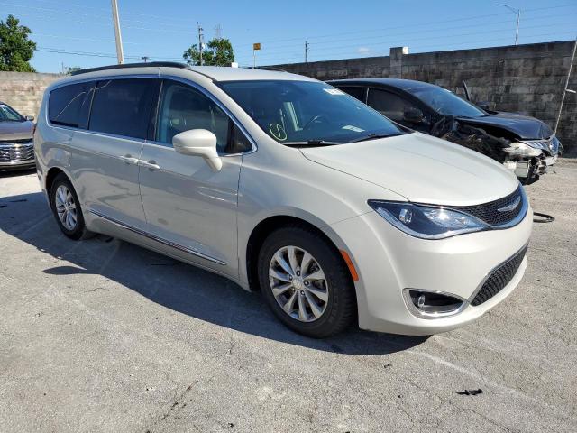 2C4RC1BG9HR660506 2017 CHRYSLER PACIFICA, photo no. 4