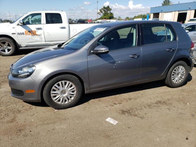 2010 Volkswagen Golf 