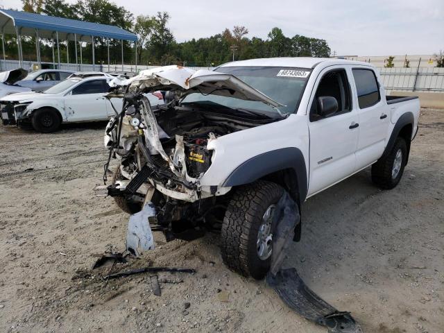 Пікапи TOYOTA TACOMA 2013 Білий