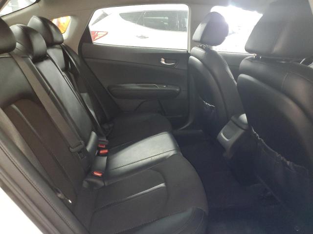 2018 KIA OPTIMA LX - 5XXGT4L37JG200067