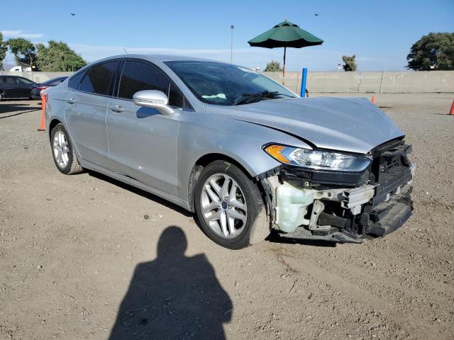 3FA6P0H76FR305931 Ford FUSION SE